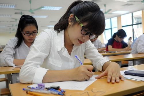 Trường Cao đẳng Phát thanh - Truyền hình I xét tuyển khối A2